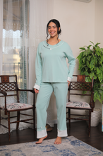 نَبــرات الحَــنان