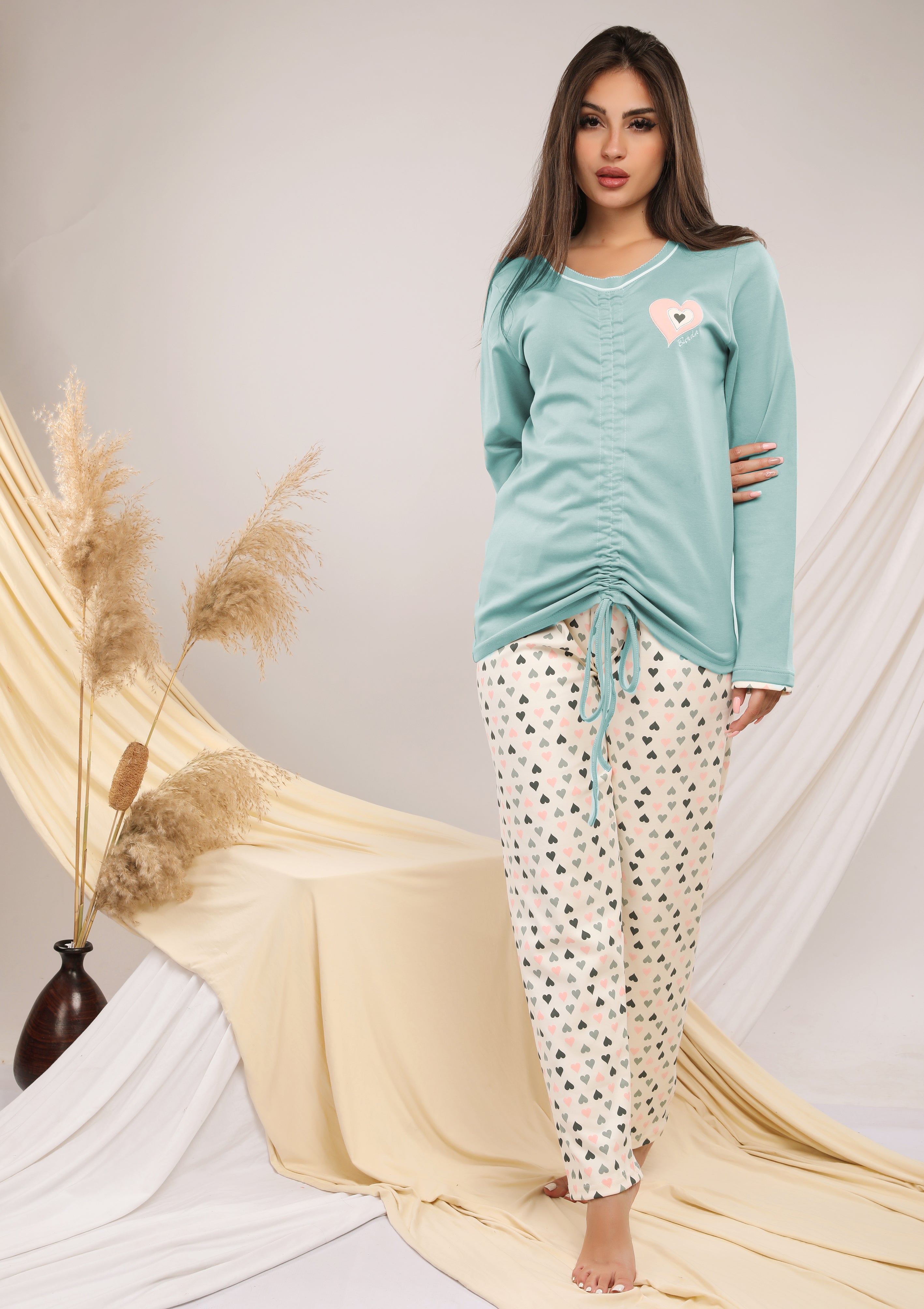 How Violet Pajama Combines Fashion and Comfort at Night