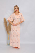 Discover the Beauty of Maple Gown – The Ultimate Fashion Choice